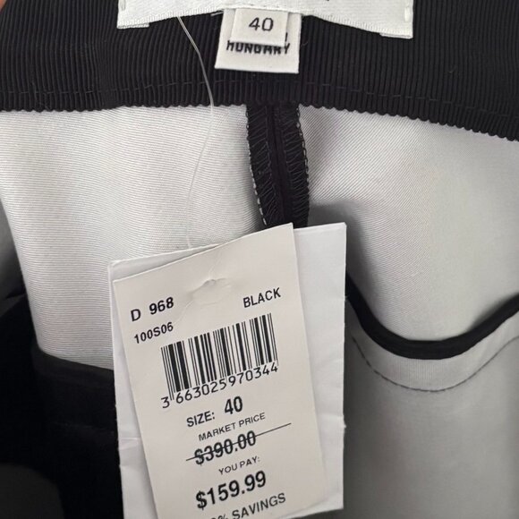 NWT Carven Black High Waisted Black Shorts (size 40) - Picture 2 of 3